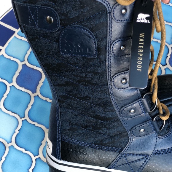 Sorel Tofino Boot - Picture 6 of 8